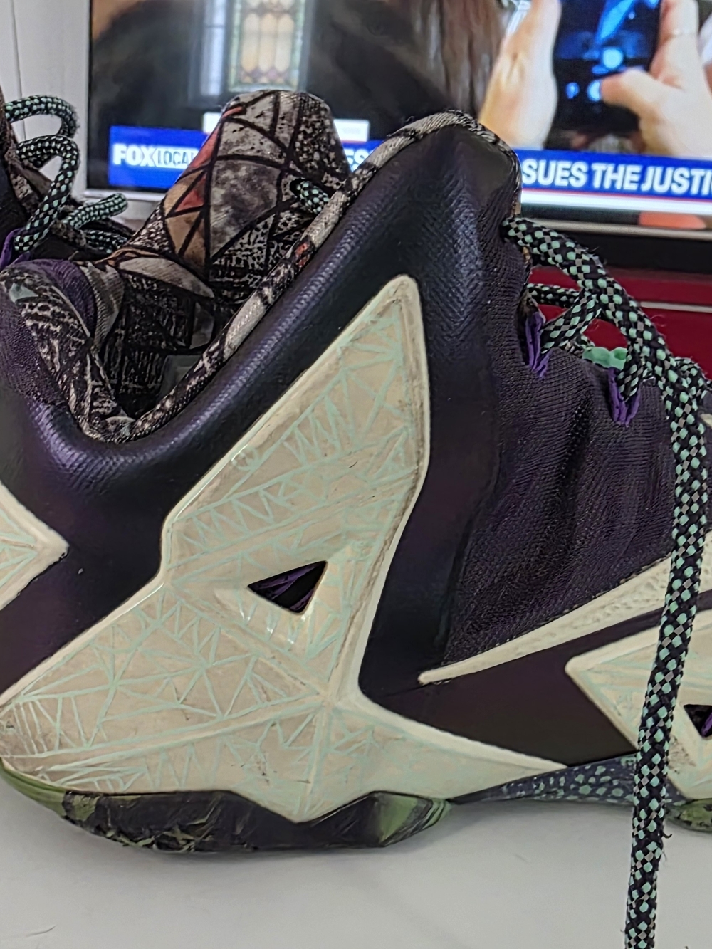 Nike LeBron 11 All-Star Gator King Basketball Size 12 - Picture 5 of 9